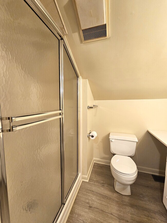 Building Photo - 7533 Carmen Ct