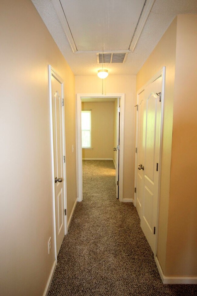 Building Photo - Two Story Townhome at Bayberry, Villages of East Point