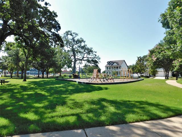 Building Photo - 835 Post Oak Pl