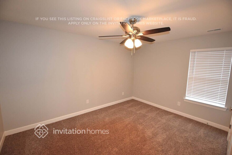 Building Photo - 2824 Island Point Dr NW