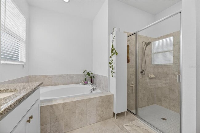 Building Photo - 30439 Caravelle Ln