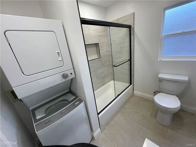 Building Photo - 2 br, 1 bath House - 4428 Verdugo Rd