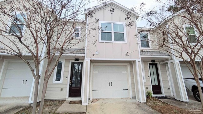 Building Photo - 226 Junction Ave