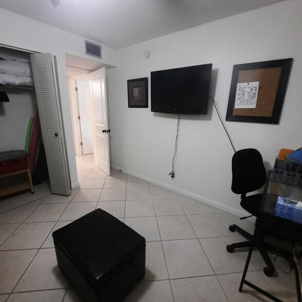 Second Bedroom Den - 15449 Lakes of Delray Blvd