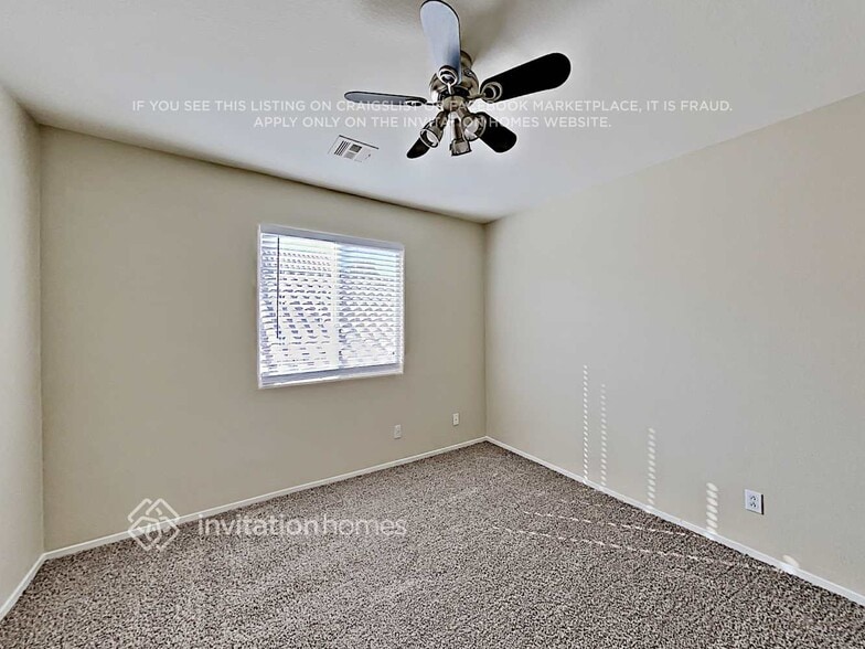 Building Photo - 10410 Morning Drop Ave