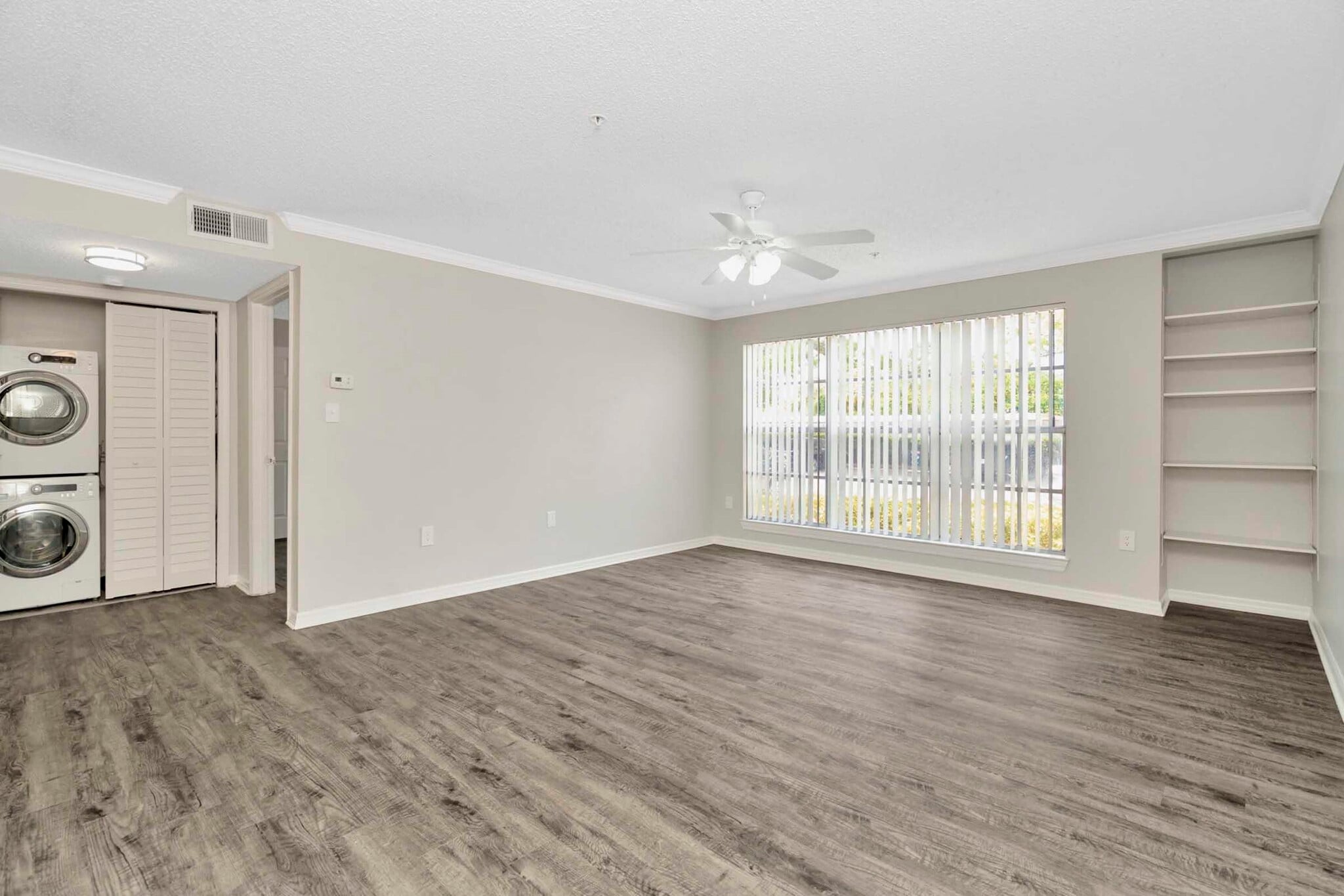 Building Photo - Essex Place Luxury Apartments