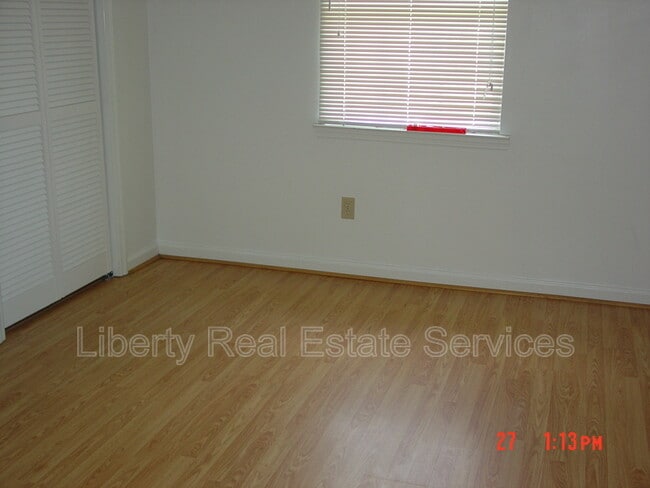 Building Photo - 835 Sagewood Dr