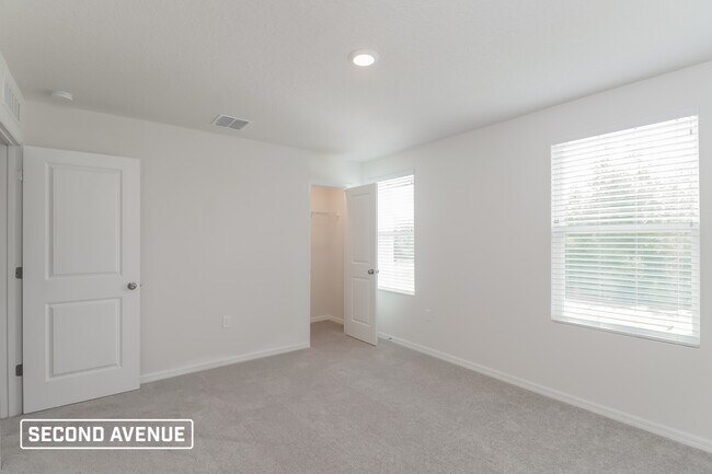 Building Photo - 10774 N Academy Dr