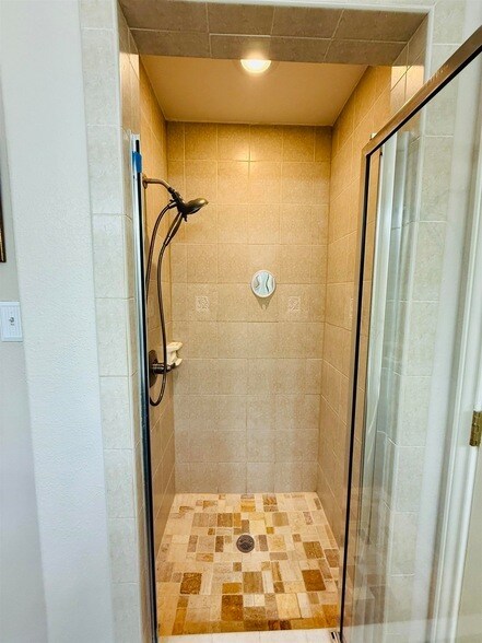 Building Photo - 2206 Calle Chiquita Ct