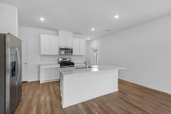 Building Photo - 21915 Terre Riviera Dr