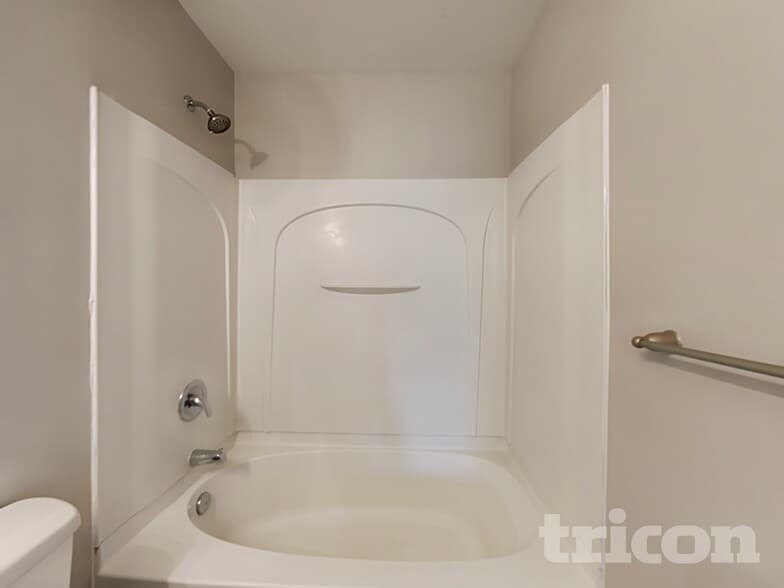 Building Photo - 5745 Henderson Oaks Dr