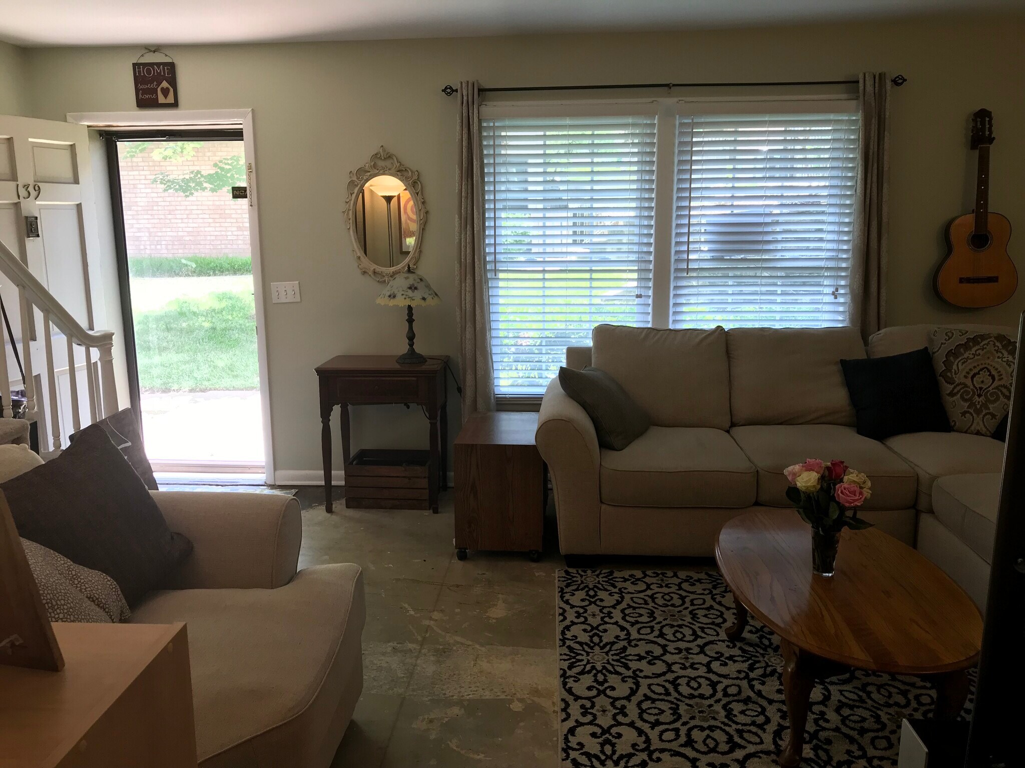 Living Room - View out front door - 3000 Hillsboro Pike