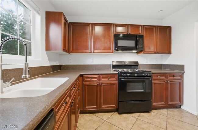 Building Photo - 9057 Pure Sapphire Ct