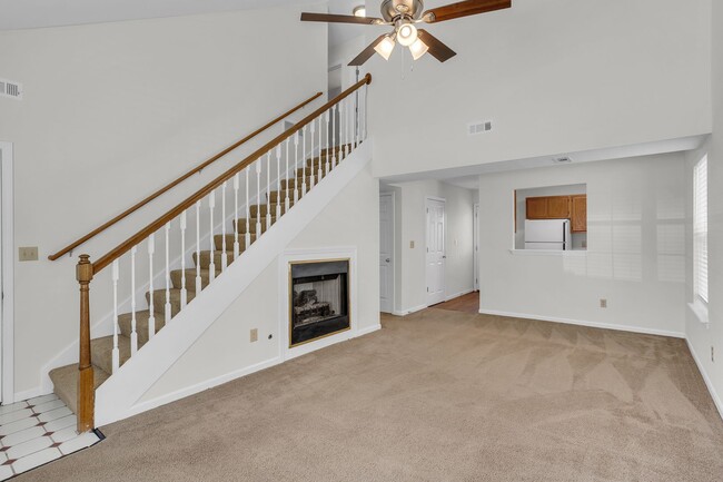 Building Photo - 3531-3533 Prescott Dr.