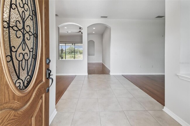Building Photo - 5303 Moon Shell Dr