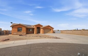 Building Photo - 11800 Eclipse Ct
