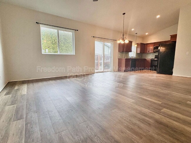 Building Photo - 2648 Iago St