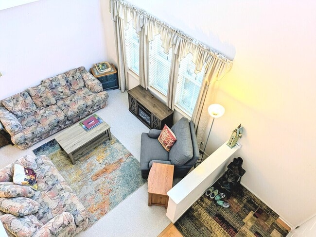 Building Photo - 2927 Falling Waters Ln