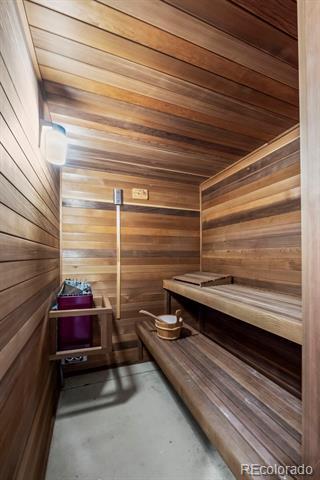 Building Photo - 4509 S Meadow Dr