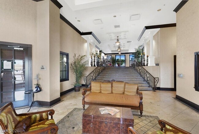 Building Photo - 2405 W Serene Ave