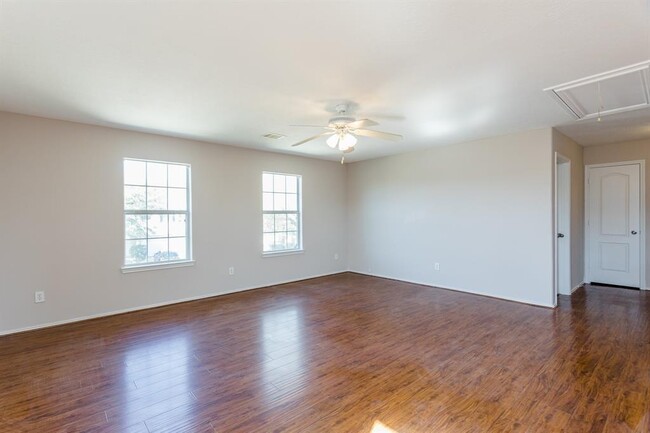Building Photo - 4546 Newhope Terrace Ln