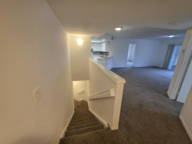 Building Photo - 4175 N Haverhill Rd