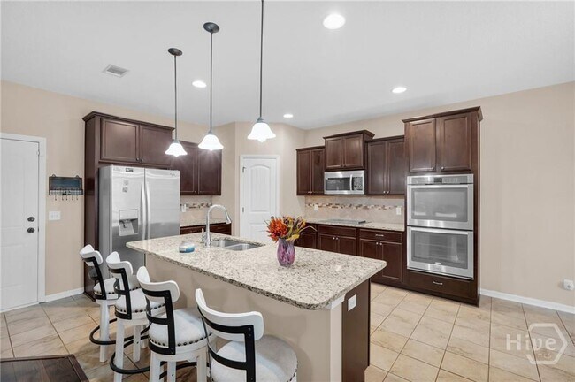 Building Photo - 23 Veranda Trail