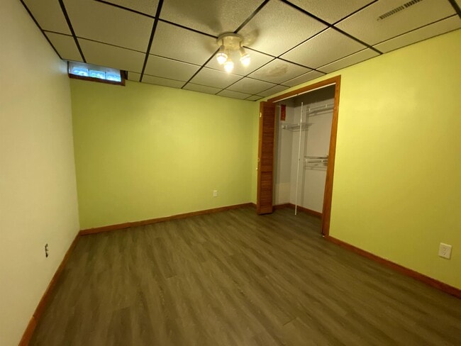 Building Photo - 3128 Alameda St