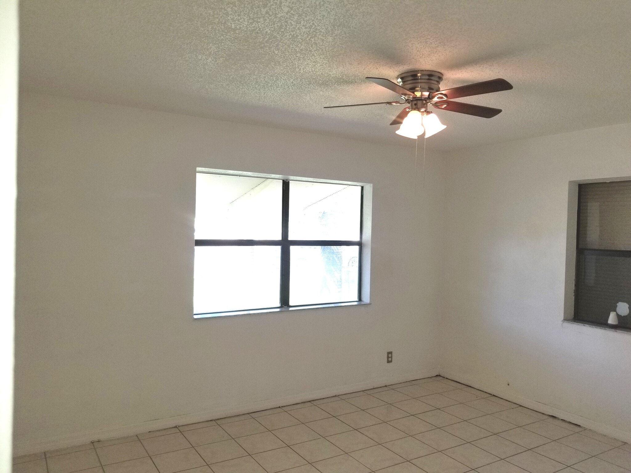 North Room - 2846 Van Buren St