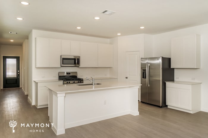 Building Photo - 4052 Shaw Tree