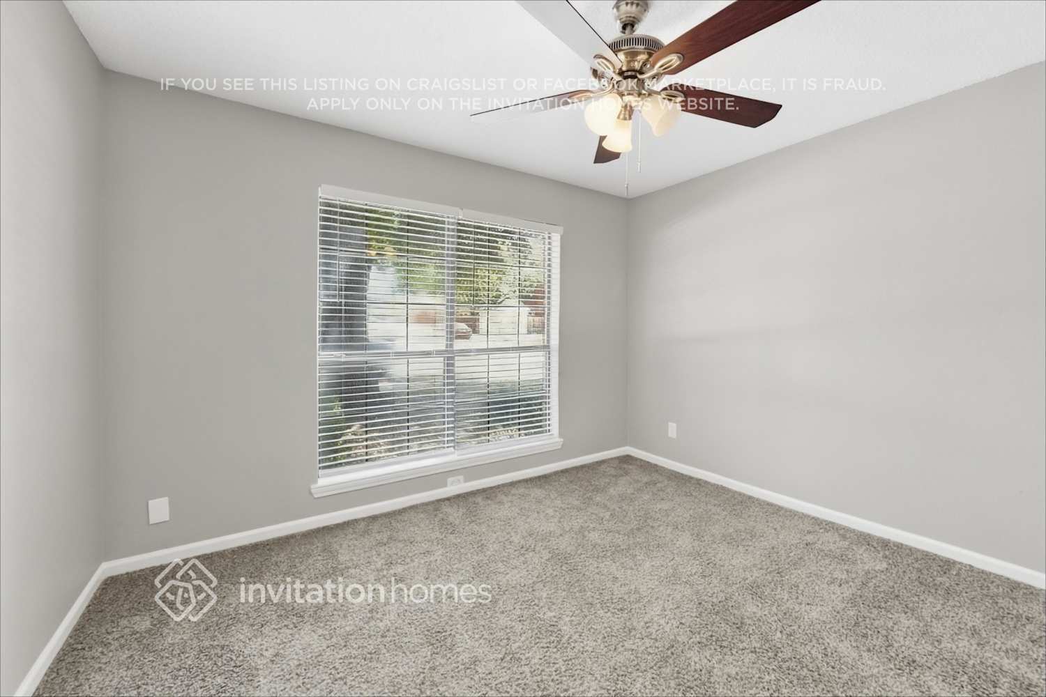 Building Photo - 2036 Pheasant Dr
