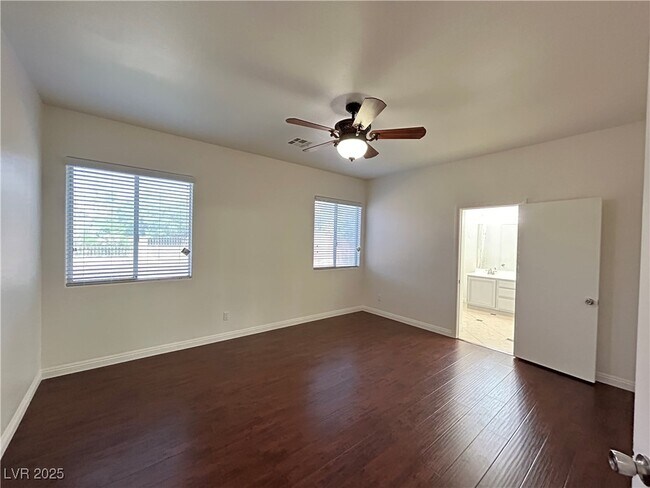 Building Photo - 317 Silver Grove St