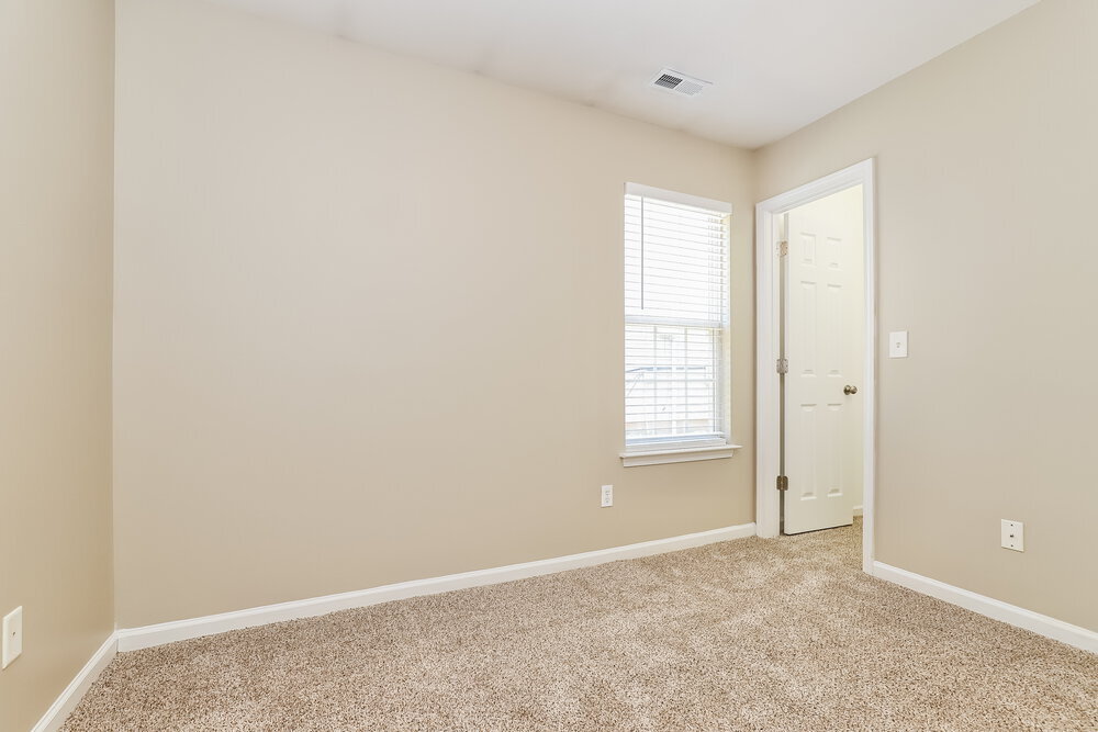 Building Photo - 4412 Gray Wolf Way