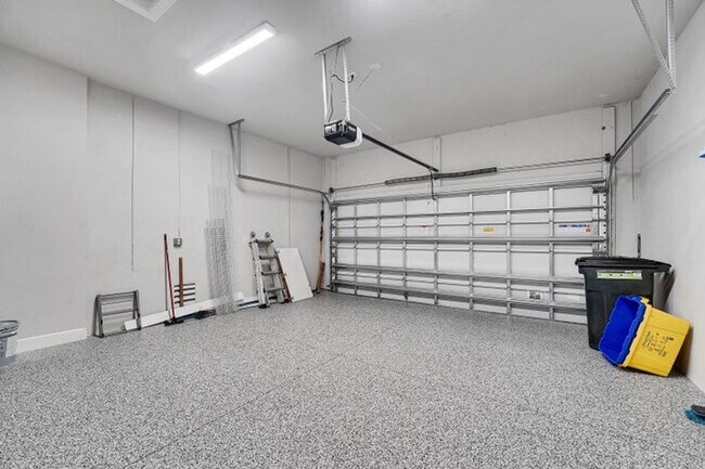 Building Photo - 12582 Nautilus Cir