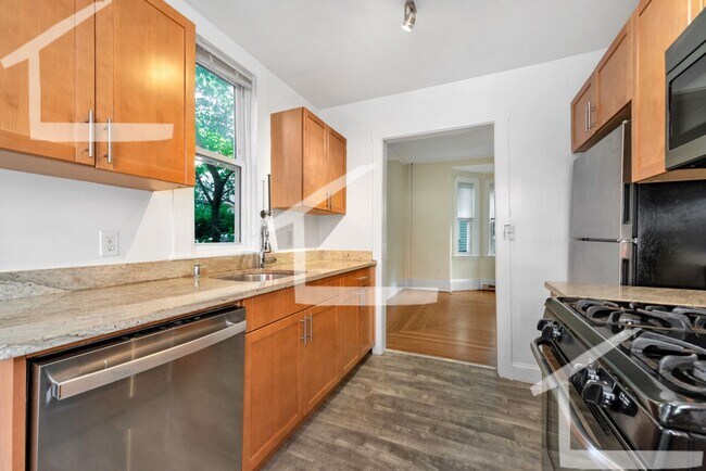 Building Photo - 2 Murdock Terrace