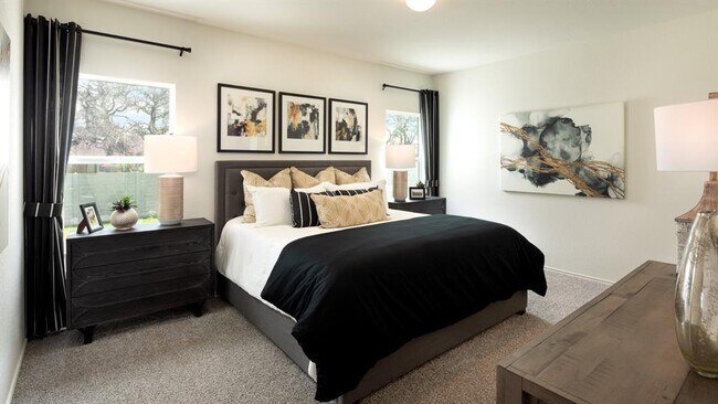 Building Photo - 1405 Marley