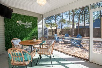 Building Photo - PLAN AND SECURE YOUR WINTER GETAWAY NOW, W...