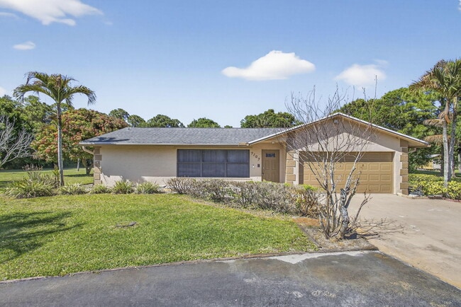 Building Photo - 7107 181st Ct N