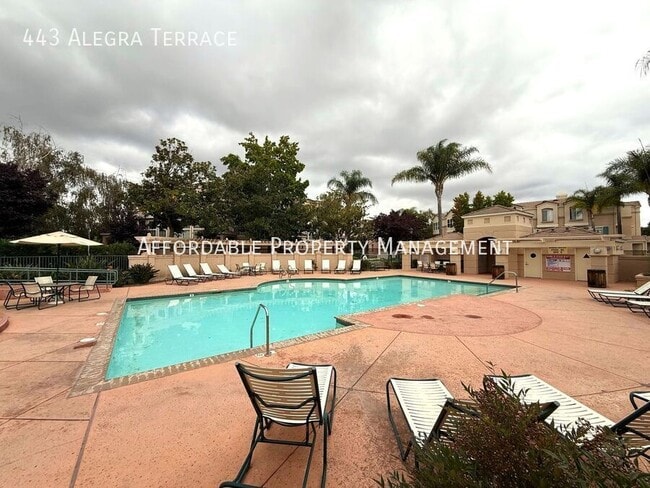 Building Photo - 443 Alegra Terrace