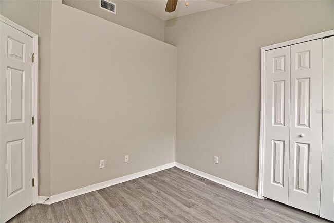 Building Photo - 109 Holloway Ct