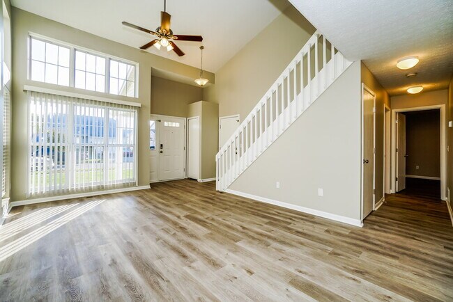 Building Photo - 2791 Beal Dr