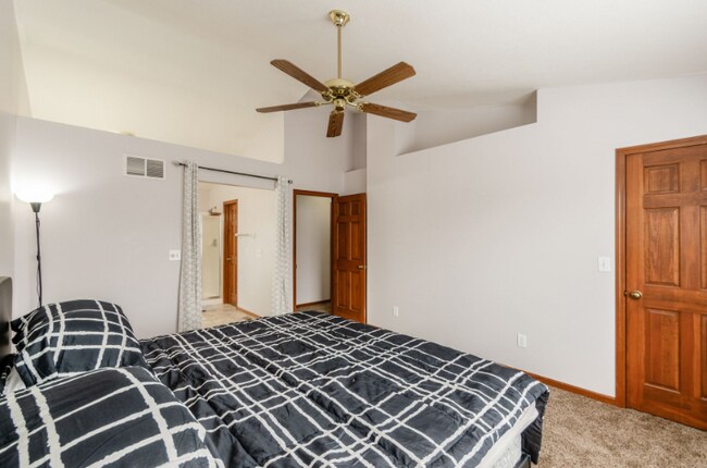 Building Photo - 8370 Payson Dr