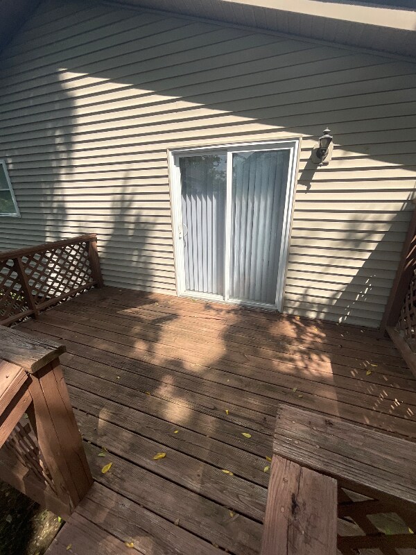 Building Photo - 416 E Hillside Dr