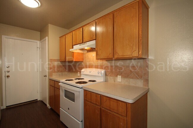 Building Photo - Awesome Duplex in Harker Heights