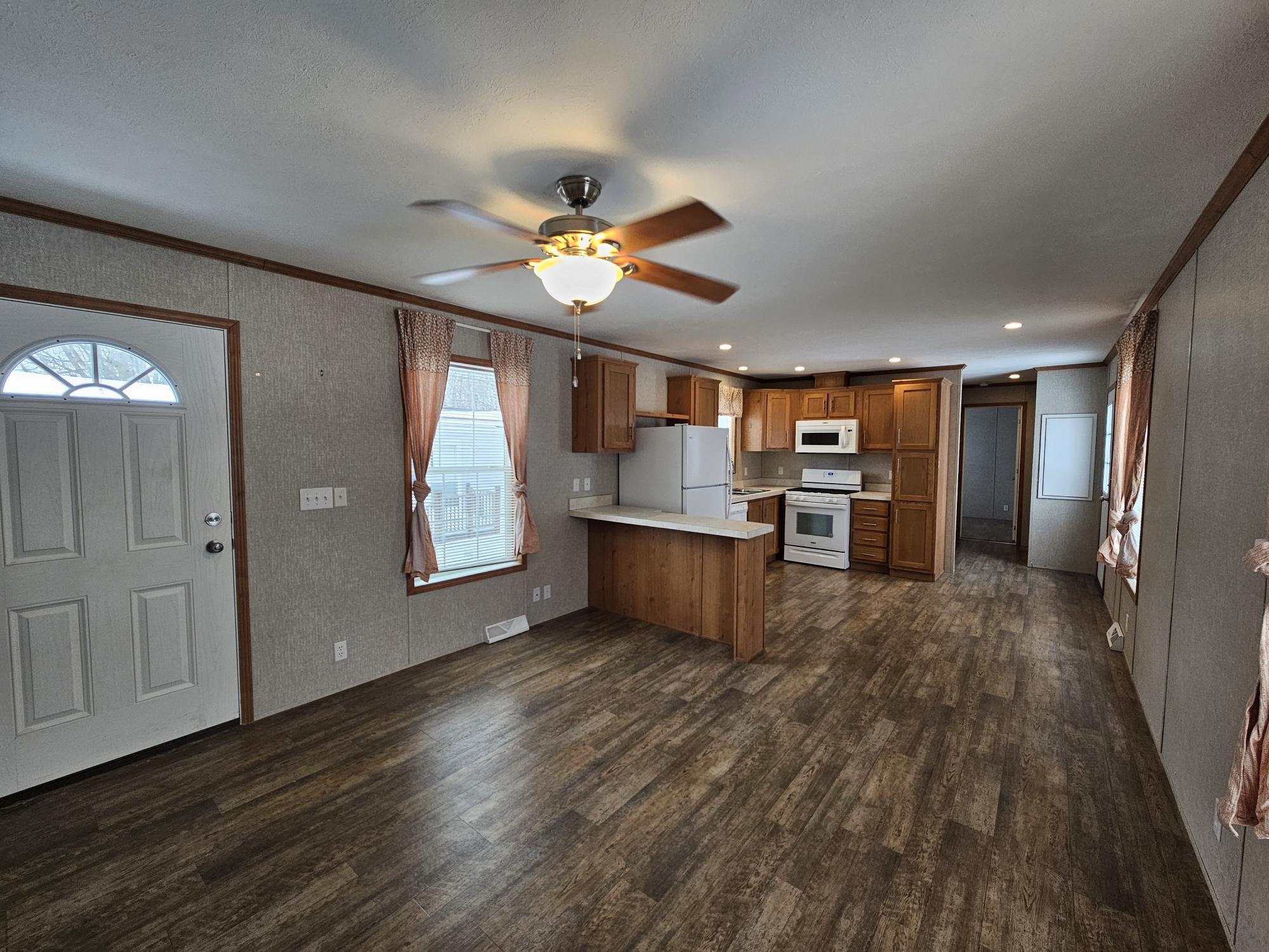 Building Photo - 119 Rodeo Dr