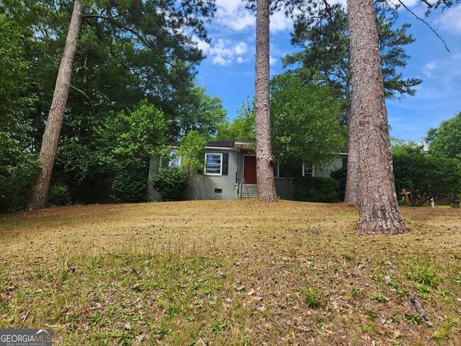 Primary Photo - 4117 Lake Dr