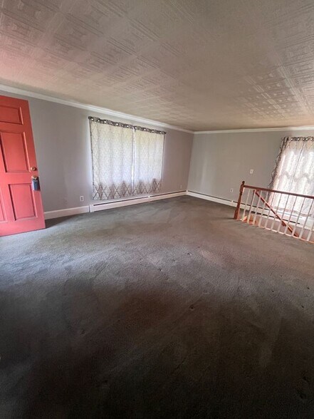 Building Photo - 64 Tomlinson Ave