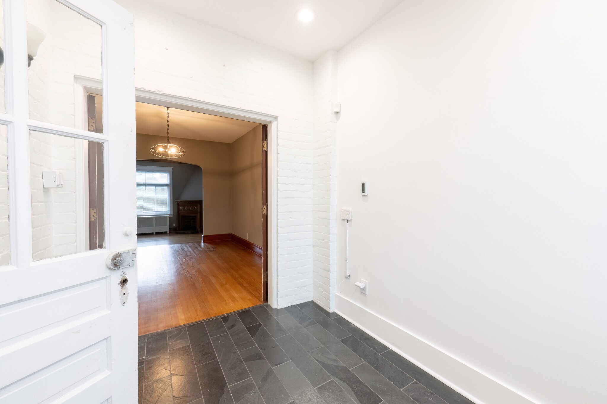 Building Photo - 317 Ingraham St NW