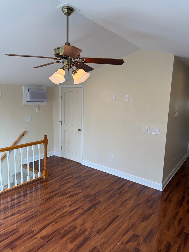 Building Photo - 1665 Central Ave