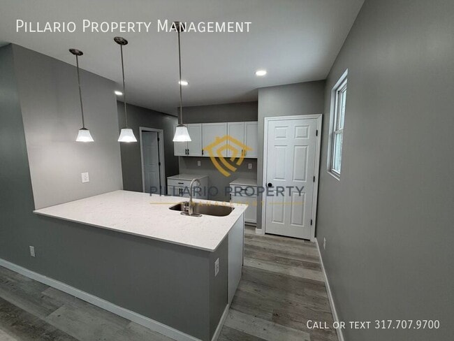 Building Photo - 3221 E 38th St